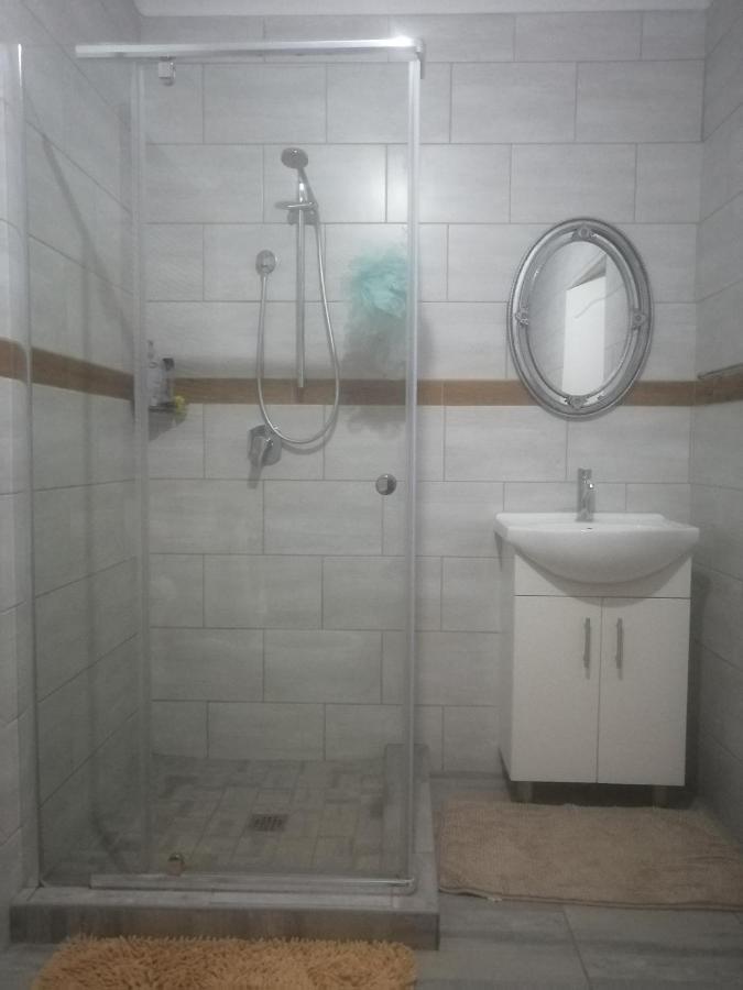 Lala Poa Guest House Klerksdorp Kültér fotó